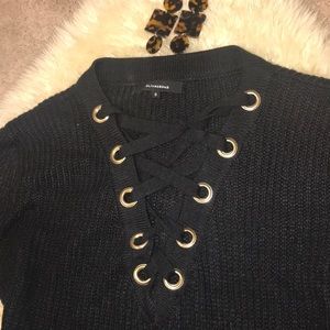 🌧Black Sweater Lace Up Front❄️